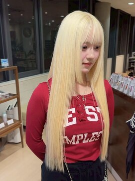 アウラ(AURA) 盛岡ダブルカラーハイトーンカラーブロンド顔周りレイヤーカット