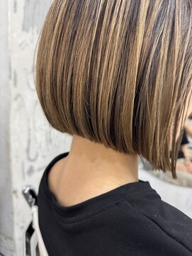 サル(saru) #プレイングカラー × #ミニボブ