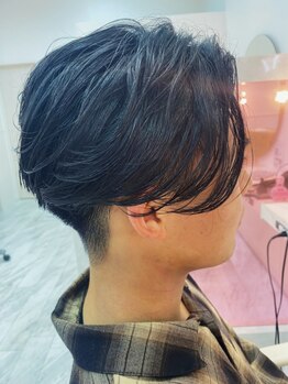 トゥルース 柏店(TRUTH)の写真/再現性の高いカットでONでもOFFでもキマるスタイルへ☆清潔感×爽やかカットで第一印象UPの好印象ヘアに!