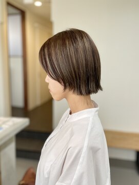クリック(Click) ミディアムヘア/暗めカラー/グランマッシュ/北九州/小倉
