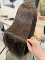 ヴィヴィー 福岡天神店(VIVIE)&nbsp;ブリーチ縮毛矯正