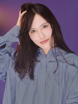 アンアタッシュ(UNE ATTACHE) Mistoria 髪質改善 × ストレート × 大人可愛い×透明感カラー