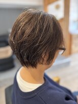 フリー(Free) 白髪ぼかしハイライト×大人丸みショート