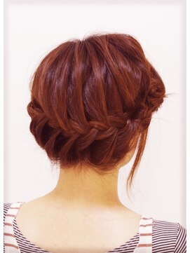 ノーマジーン(Norma jean) ”横編み”アシメフォルムでカジュアルからフェミニンまでOK！！