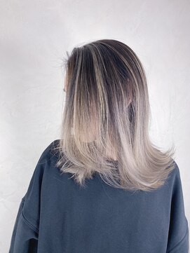 ジゼル(gisele) ホワイト系バレ