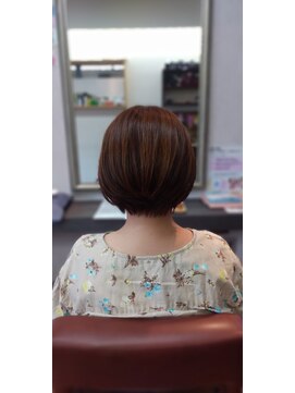 セブンルックス(7LOOKS) 大人女子ショート/大人ショート/丸みショート