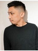 かき上げヘアフェードカットビジネスイケメンサマーショート