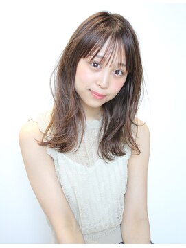 アフロート ルヴア(AFLOAT RUVUA) シースルーバング×外ハネのこなれセミディ【アフロート京佳】