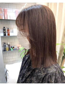 ロビン アンド ダルク(robin&darc) 切りっぱなしカット×縮毛矯正×前髪ストカール【髪質改善】