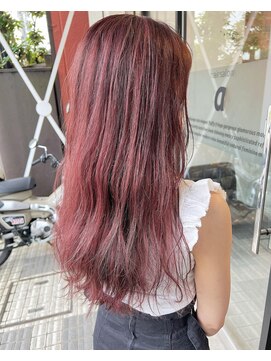 ナット(Nat) ピンクベージュ×ハイライト