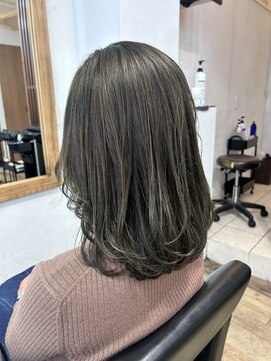 ハーツ(Heart's) 白髪ぼかし×オリーブグレージュ