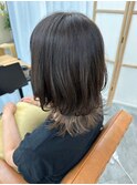 チラ見せベージュカラー