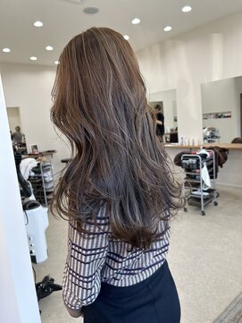 アメリ(Amelie) 立体感がかわいい♪ハイライトカラー