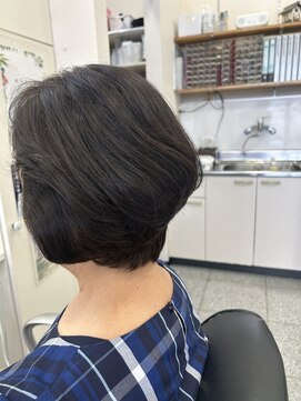 サンひまわり 高来店 艶ありショートボブ