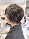 襟足くびれ丸みショート