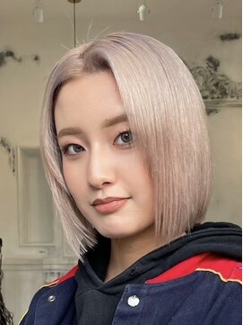 カムジーヘッドカミノウラ(COMEGHEAD KAMINOURA) ダブルカラーミルクティーベージュカラーケアブリーチ韓国ボブ