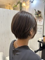 バンビラボ(Bambi Labo) 毛流れ重視のショートボブ大人ショート