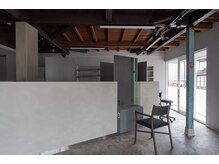 ゆったりした雰囲気でおつくろぎください。