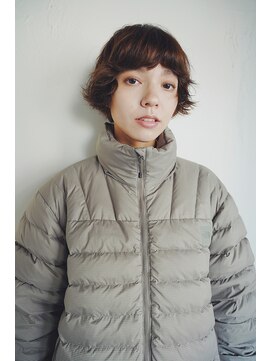 レス 伏見(LESS) ショートヘア　パーマ