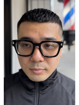 バーバーミキ(BARBER MIKI) THE CROP STYLE