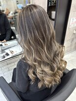 トゥルークリエイション 春日部(True Creation) ブリーチ/バレイヤージュ