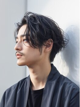 美容室 トゥッカ(tukka)の写真/【赤坂見附駅3分/赤坂駅5分】[カット+地肌ケアシャンプー¥4800]ビジネスマンからカジュアルなスタイル◎