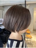 レディースショートボブ丸みワンカラーショコラベージュ