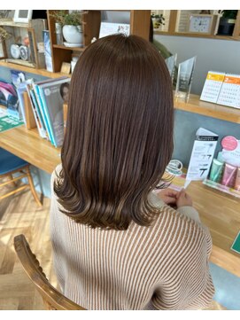 メルク ユニ(merc.uni) ベージュカラー似合わせカット