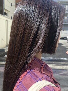 アタッカ(atacca) ロング　ストレート　レッド　モード