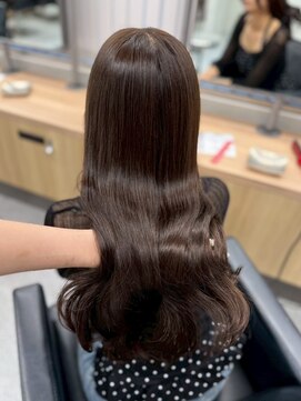 ペレ 原宿(PELE) ダブルカラー/ケアブリーチ/羽エクステ/原宿