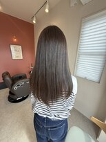 ヌック(NEuk.)&nbsp;オーガニックカラーでつくるアッシュベージュ