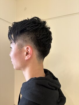 ブレイブ ヘアーアンドアイラッシュ(BRAVE hair & eyelash) フェードスタイル