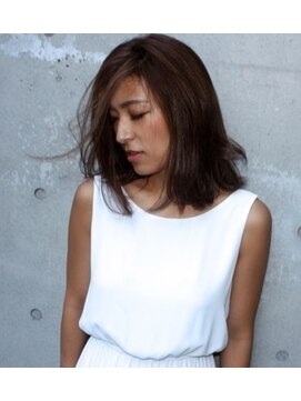 ソルトウォーター(SALT WATER) 外国人風ナチュラルミディアム