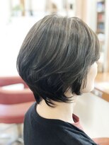 マーズ ナチュール(Mars natur) 《前下がりショート》オリーブベージュハイライト
