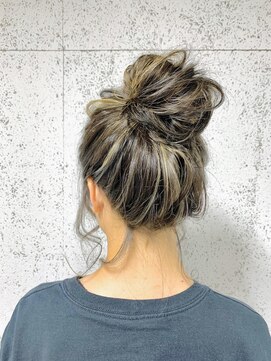 スティードトーキョー(Steed Tokyo) ハイライト×お団子アレンジ【Steed/立川】