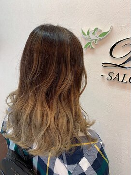 プレア(Pleare SALON＆SPA) .