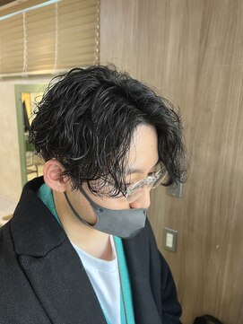 メル(mell) センターパート×波巻き