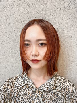 オト(oto) 切りっぱなしボブ/顔まわりレイヤー/ウルフボブ/オレンジカラー