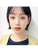透明感暗髪×束感ショート×シースルーバング×フレンチガーリー