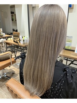 コルテ(Corte) マットグレージュ♪