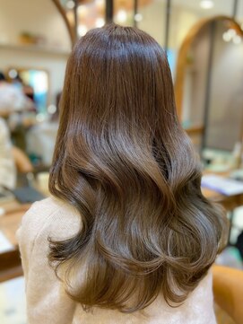 ロンド ブランシュ 錦糸町北口(Lond blanche) ブリーチなしチェリーブラウン髪質改善イルミナカラー韓国