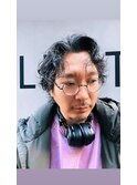 白髪もパーマでオシャレにカッコ良く