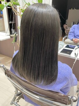 イースト(YEAST) 美髪ミディアム