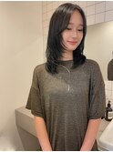 ダークオリーブ × レイヤーカット