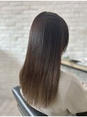 ストレートロング×フォーンブラウン