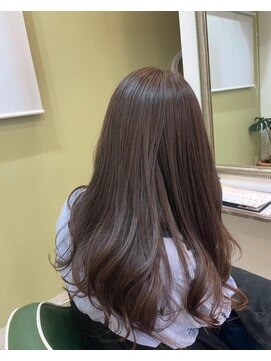 ラテ アトリエ(latte atelier) 透明感カラー/ロングヘア/ベージュカラー