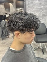 アノ(Ano.)&nbsp;大分シャドウパーマメンズマッシュ波巻きパーマツイストパーマ