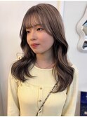 ヌーディーベージュ ハイトーン 顔周りカット 小顔カット 艶髪