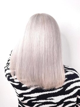 ロサ ファイブヘアー(Rosa..5Hair) ホワイト