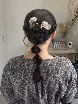 ロッカ(ROCCA) 編み込み×ぽこぽこシニヨンアレンジ黒髪